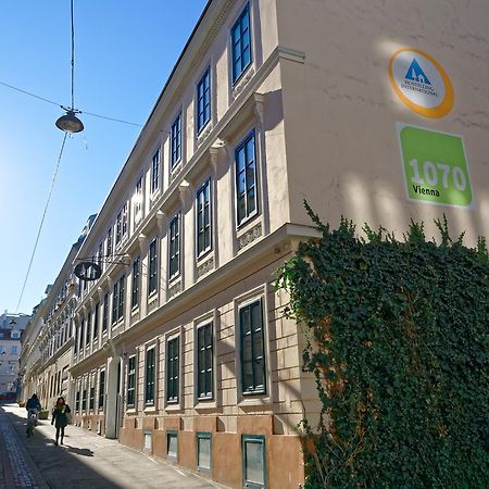 Jugendherberge Wien - Myrthengasse Bagian luar foto